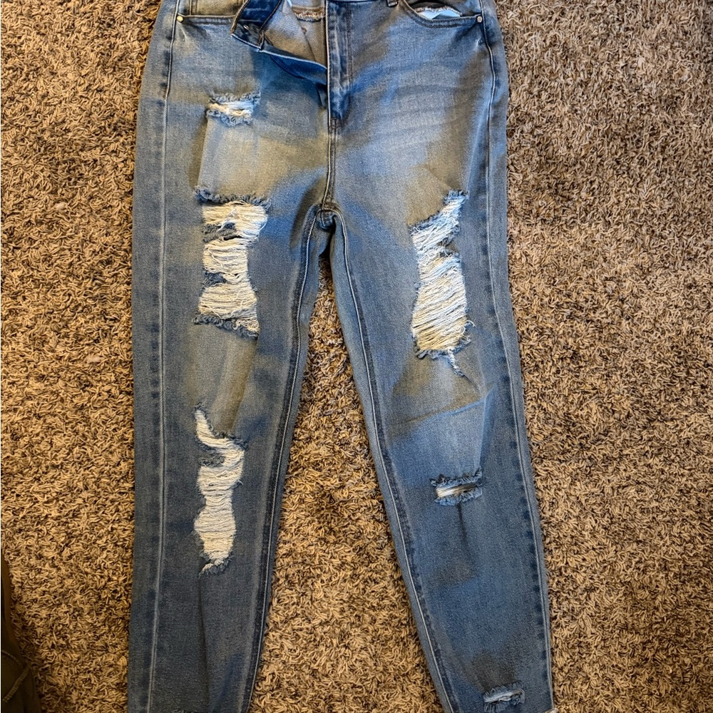 Distressed Tinsletown Blue Women's Jeans